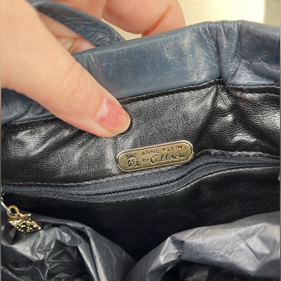 Vintage Anne Klein for Calderon leather crossbody bag - Picture 6 of 7
